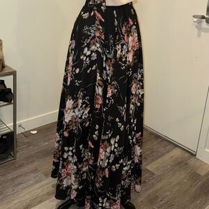 ChicWish Black Floral Maxi Skirt | Women’s Large | NWNT